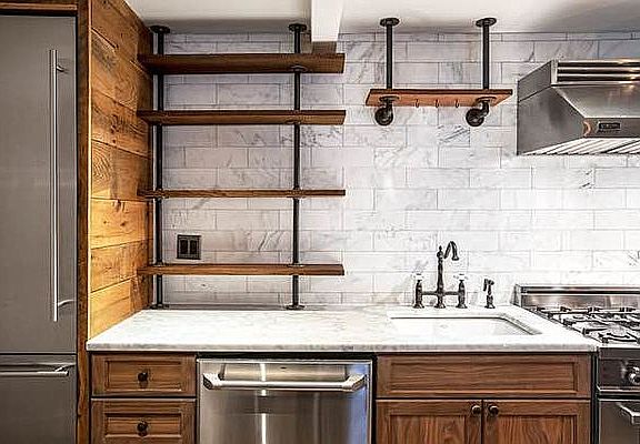 5th image of 235 W 16th St