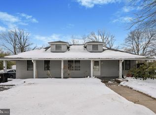 2943 E Walnut St, Colmar, PA 18915