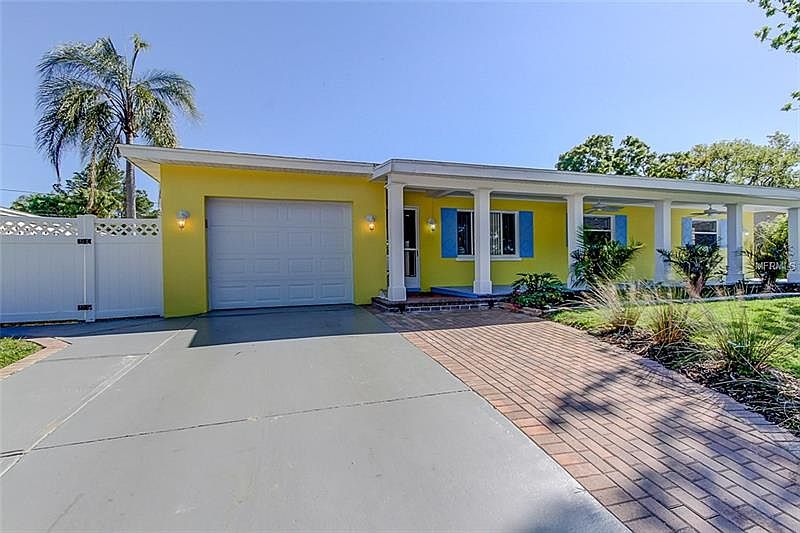 1st image of 961 Grovewood Dr