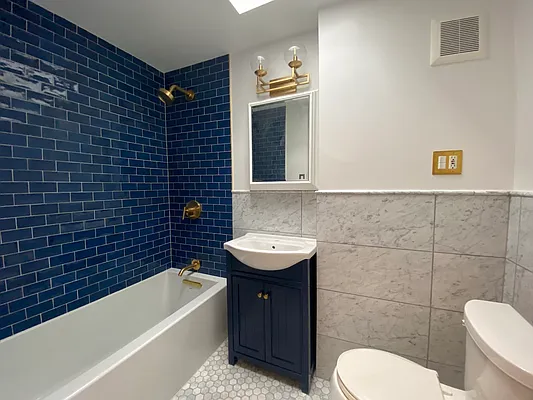 Rented by Corcoran | media 27