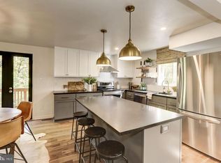 5839 Oak Ladder Ct, Burke, VA 22015