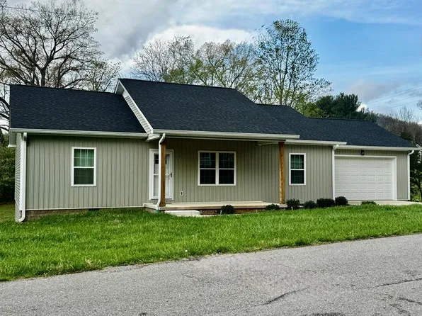 1366 Hidden Valley Rd, Livingston, TN 38570