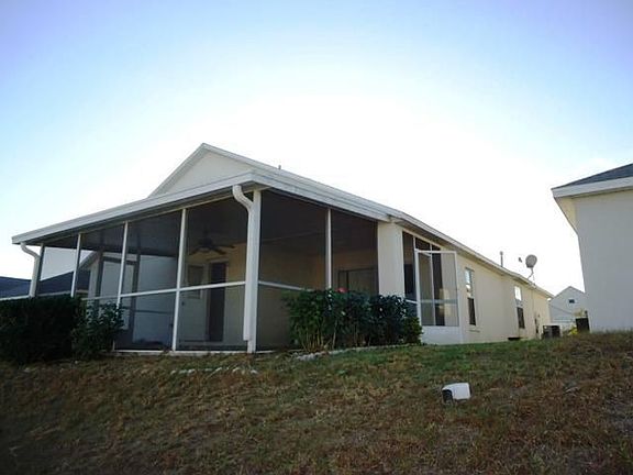 2nd image of 1114 Belvoir Dr