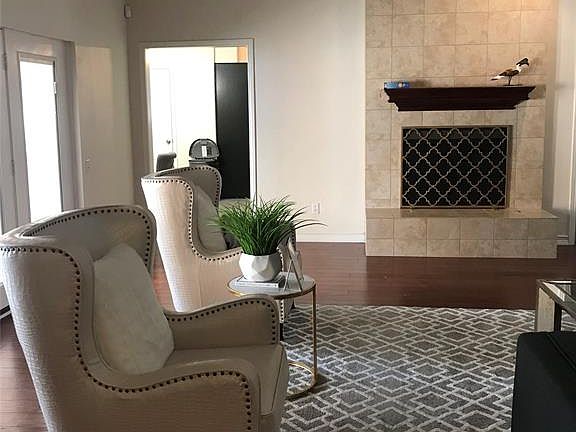 2nd image of 524 Goodwin Dr