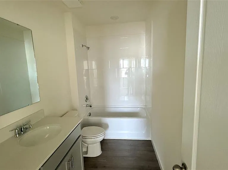 2066 Walnut Creek Dr — Photo 22