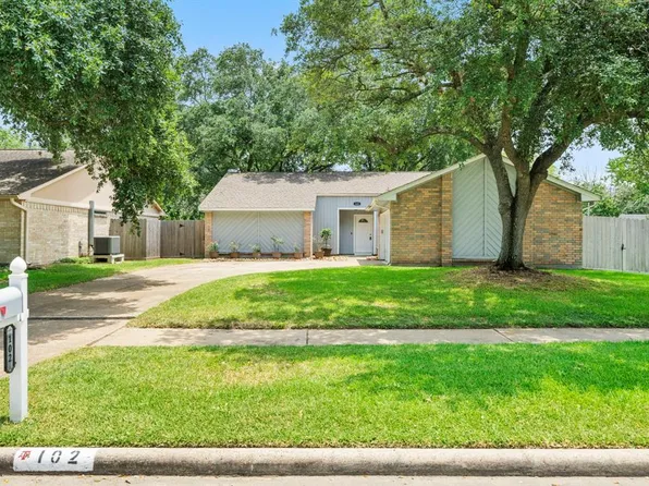 102 Oak Harbor Drive, Houston, TX 77062