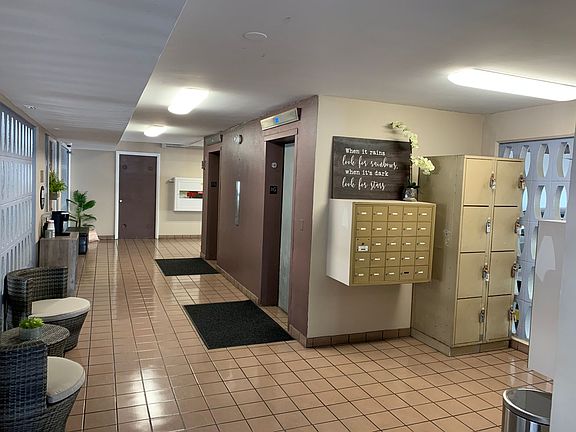 4th image of 731 Amana St APT 602