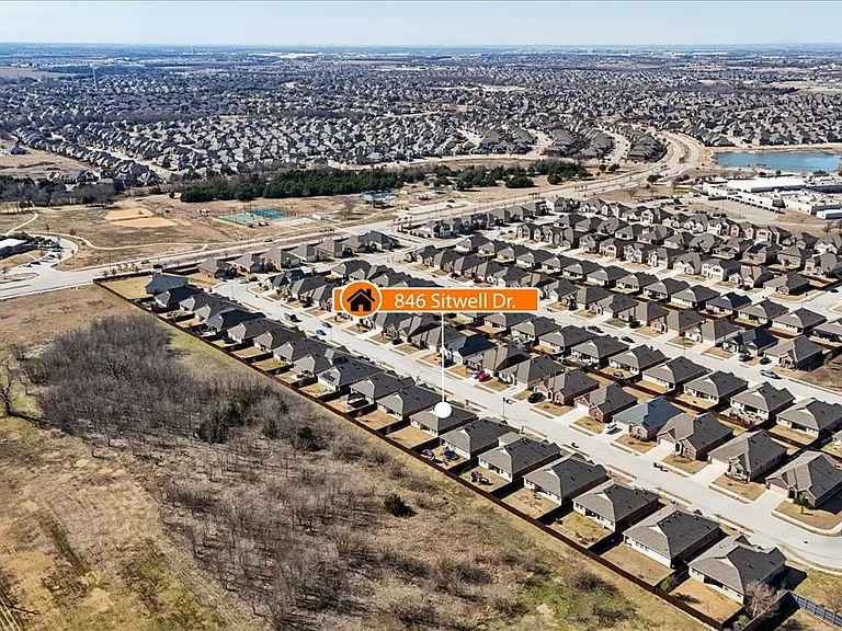 846 Sitwell Dr — Photo 28