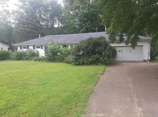 6606 Ridgewood Dr, Castalia, OH 44824