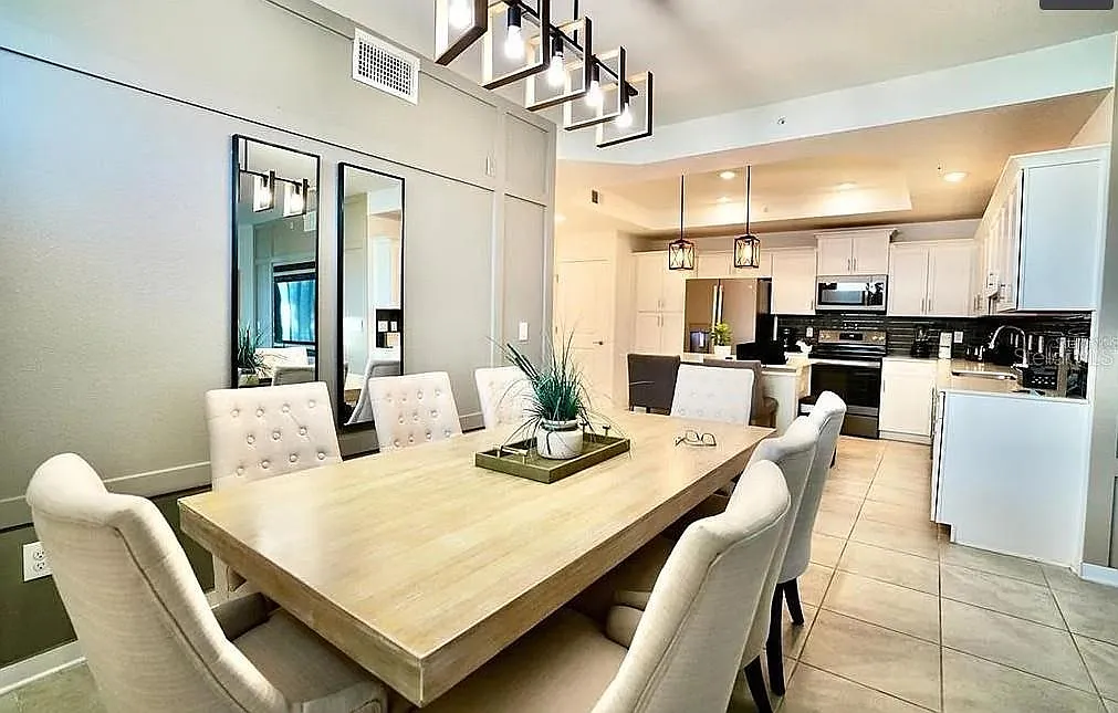 3 bed, 2.0 bath, 1329 sqft, $2,750 — Photo 4