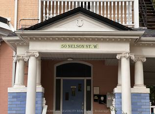 50 Nelson St W #4, Brampton, ON L6X 1C3