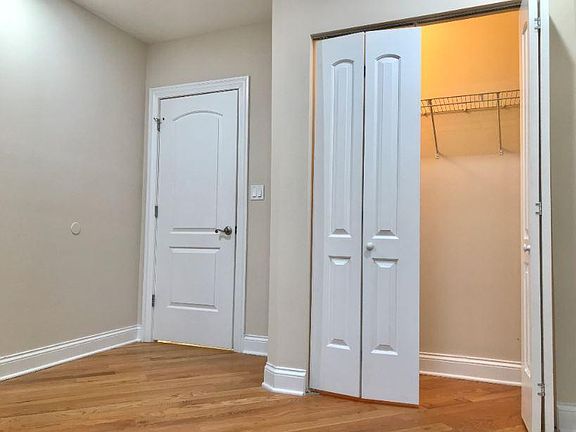 5th image of 4020 N Central Park Ave APT 1W