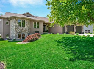 3003 Allies Ln, Cross Plains, WI 53528