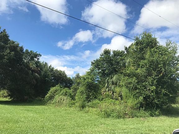 2nd image of 28323 Royal Palm Dr