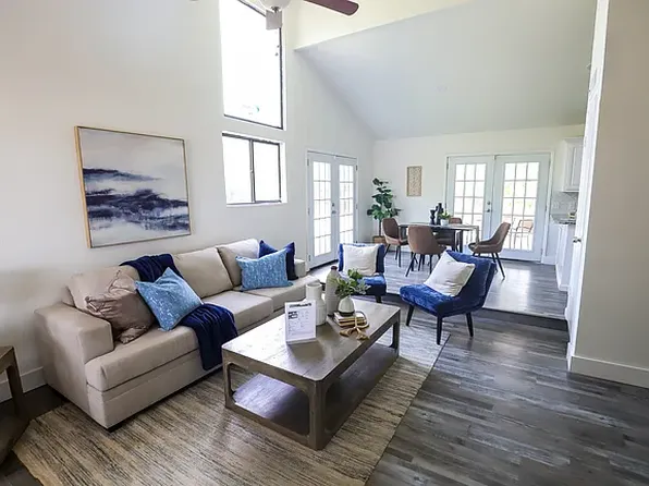 8812 S Normandale St, Fort Worth, TX 76116