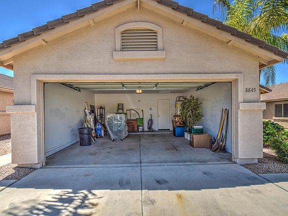 4th image of 8845 E Colby Cir