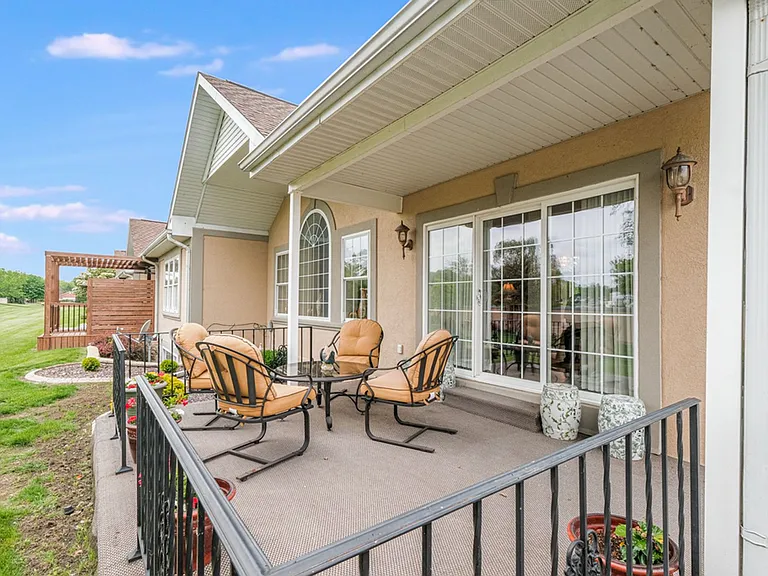 2923 Rutherford Dr — Photo 41