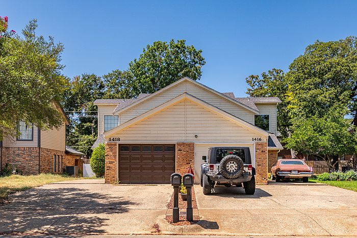 1st image of 1418 Palmnold Cir W