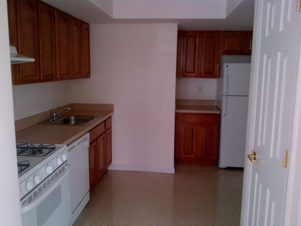 1st image of 735 Prospect Ave
