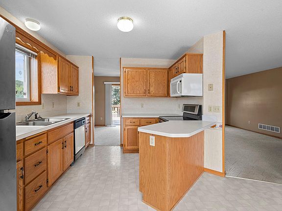 5th image of 7212 96th St S