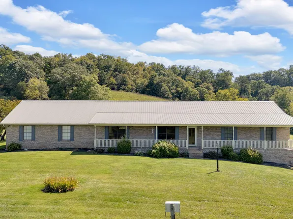 887 Berry Rd, Bulls Gap, TN 37711