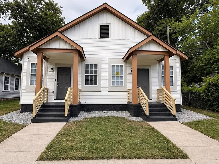 313 W Chappell St — Photo 15