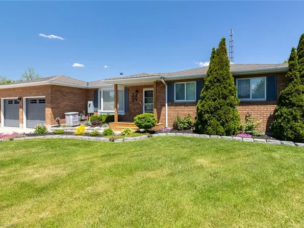 11 Rosemarie Blvd, Norfolk County, ON N4B 2W4