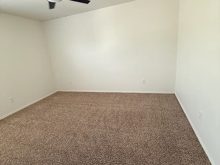 1764 S Razorback Rd — Photo 5