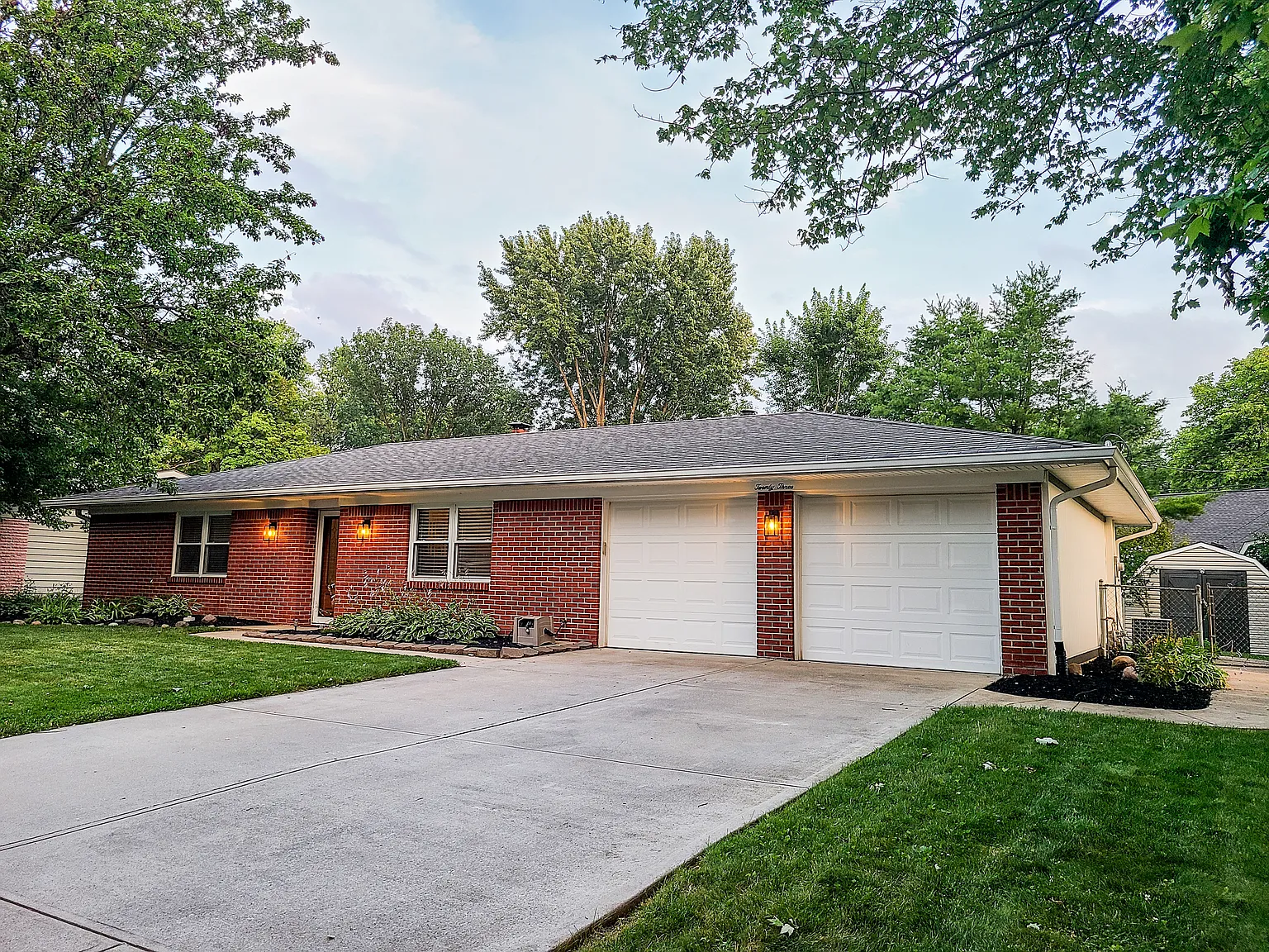 23 Wilson Dr photo 1