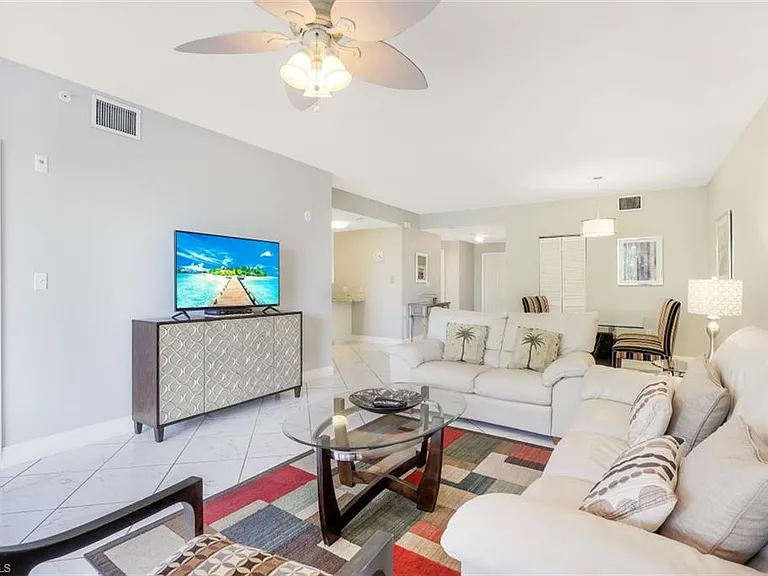 519 Roma Ct #3305 — Photo 4