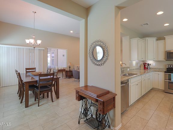 4th image of 317 N AGUA FRIA Lane
