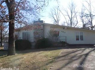 303 Diamond Ln, Horseshoe Bend, AR 72512