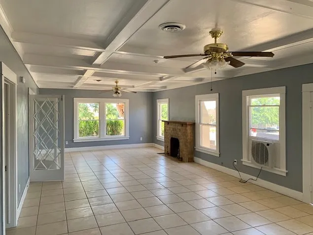 4 bed, 1700 sqft, $2,250 — Photo 4