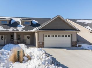 427 22nd Ave SW, Rochester, MN 55902