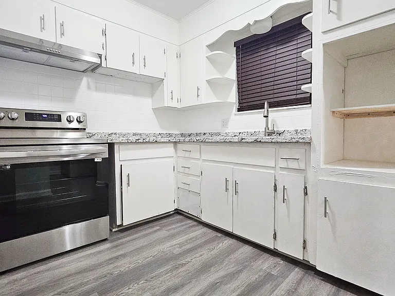 4004 Duck Rd #A — Photo 1