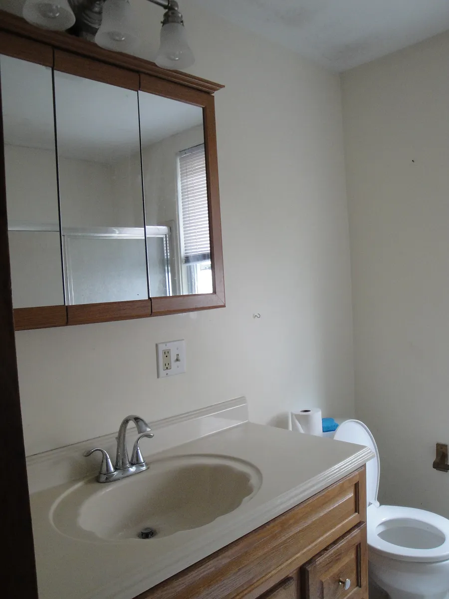 Building Photo - 800 Orange St #1