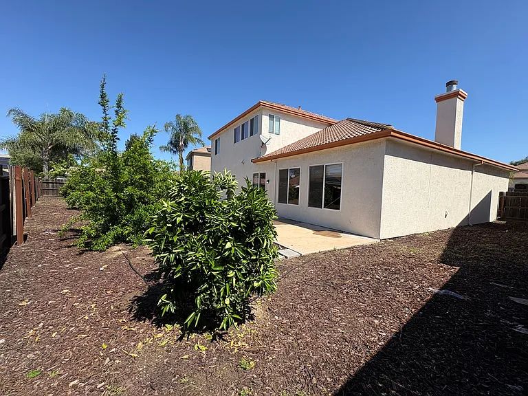 905 Gladiola Ln — Photo 30