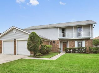 2412 Park Place Dr, Gretna, LA 70056