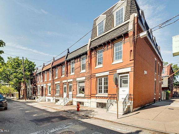 3rd image of 840 N Beechwood St