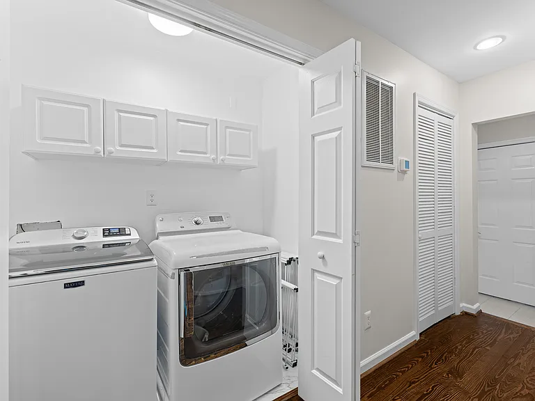 809 Virginia Ave — Photo 52