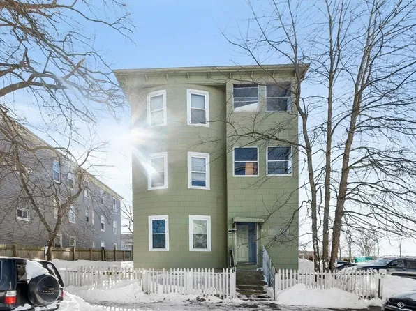 26 South St, Worcester, MA 01604