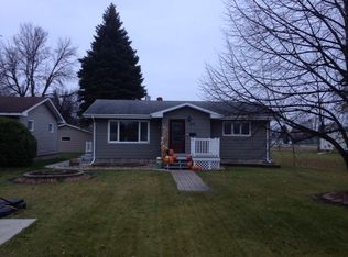 410 2nd St, Thompson, ND 58278