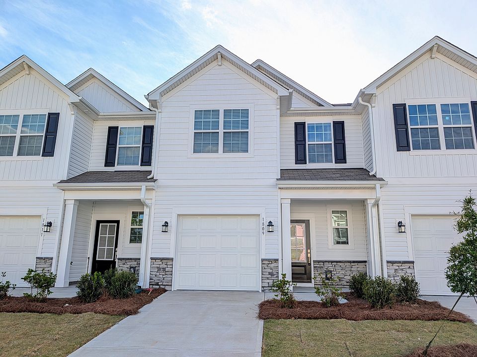 1st image of 1809 Pheasant Trace Cir