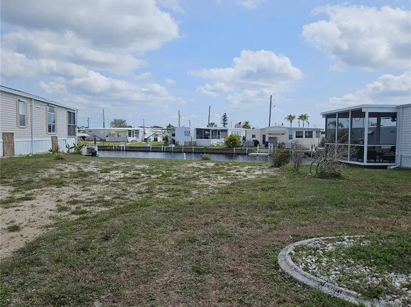 515 Clarion Pl, North Port, FL 34287