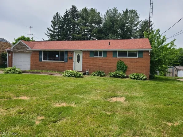 213 Fernwood Blvd, Alliance, OH 44601