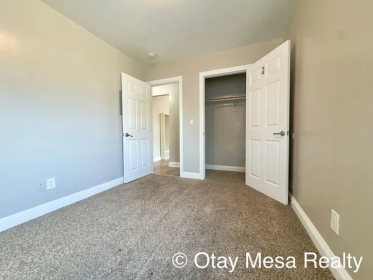 481 Palm Ave — Photo 6