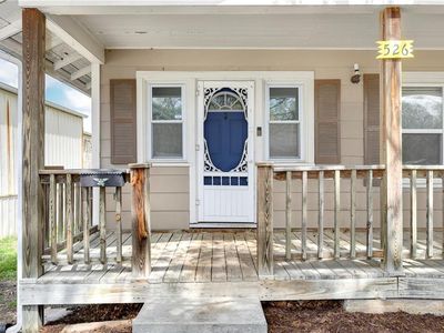 526 Oak St, Leavenworth, KS, 66048