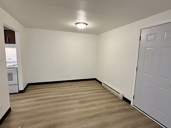 4th image of 1818 School St #A