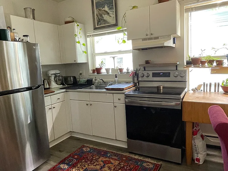214 Park Ave #3 — Photo 2