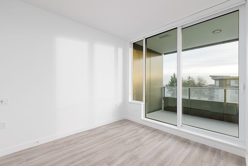 Burnaby Apartment for rent - 2 Bedrooms — photo 13